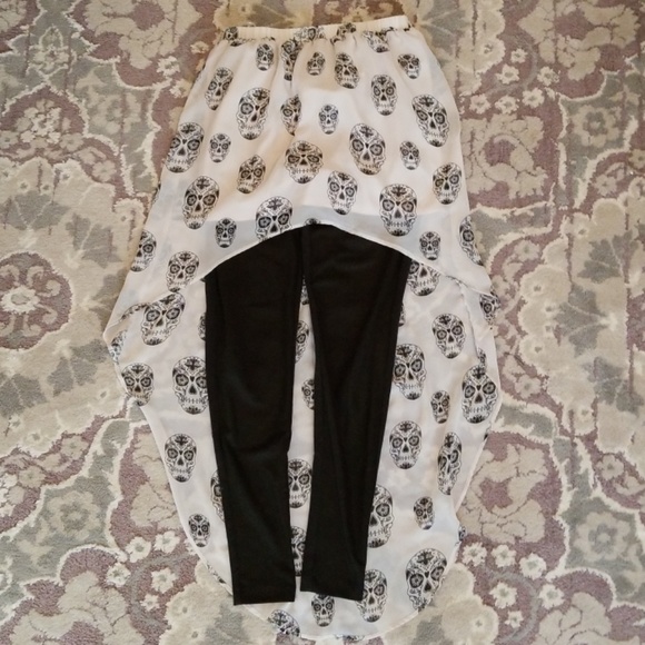 Divided Dresses & Skirts - Sheer skull print a-line skirt